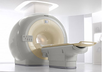 3.0テスラ MRI装置（PHILIPS社製 Achiva）の写真